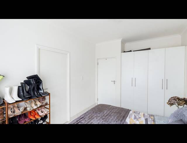 2 BEDROOM APARTMENT FOR SALE IN UMHLANGA RIDGE